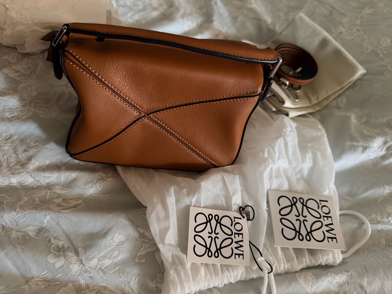 Loewe mini puzzle 焦糖色-7