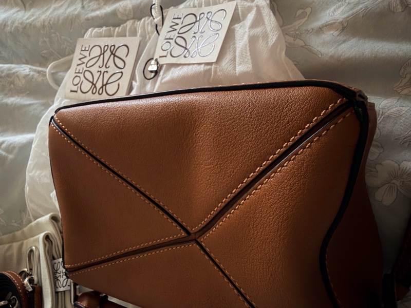 Loewe mini puzzle 焦糖色-10