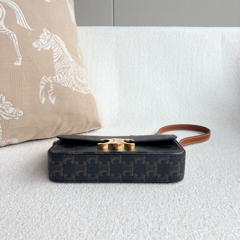 🌷甜甜價!Celine 凱旋門老花腋下包-4