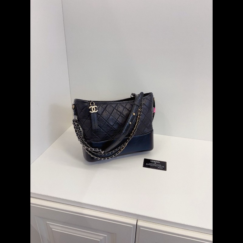 Chanel Gabrielle medium 流浪包-0