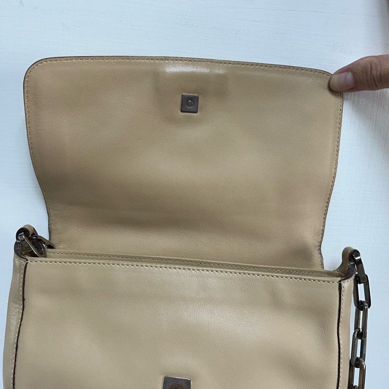 皮肩背包駝色Gucci-2