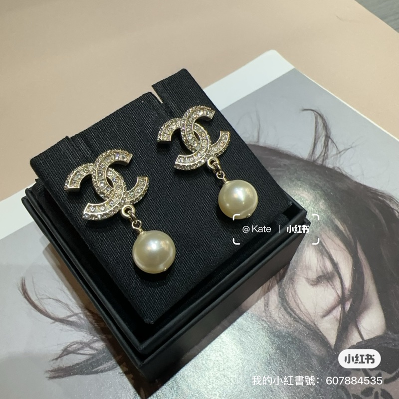 Chanel 雙C珍珠垂墜耳環-3
