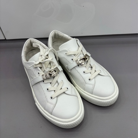 Hermes愛馬仕kelly扣小白鞋38.5碼