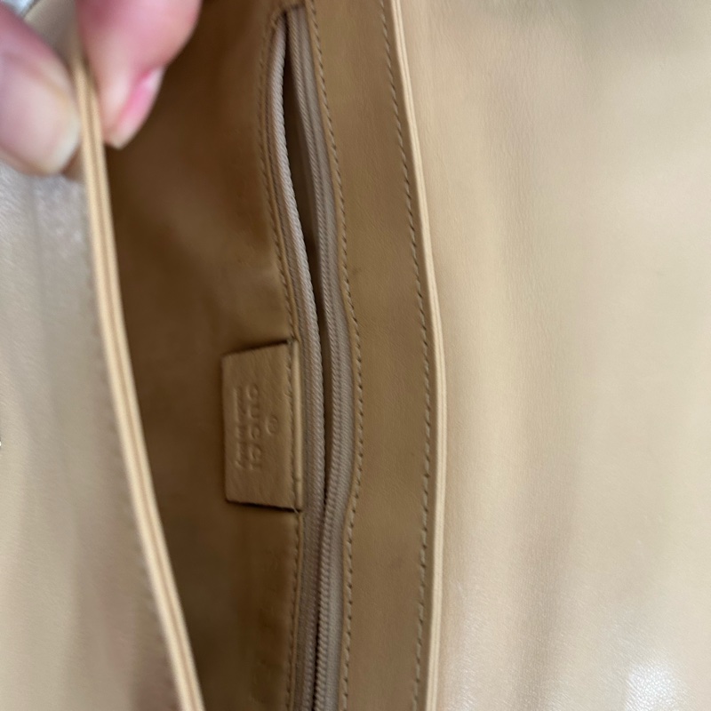 肩背包駝色Gucci小羊皮-3