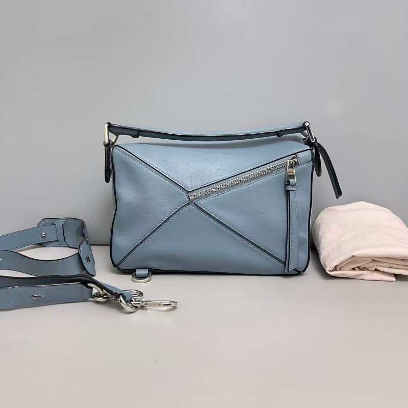 Loewe Puzzle小號 霧霾藍幾何包-1