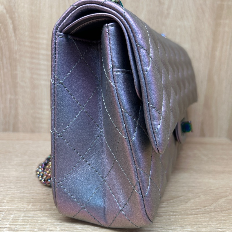 Chanel 幻彩珠光紫牛皮2.55肩斜背包-2