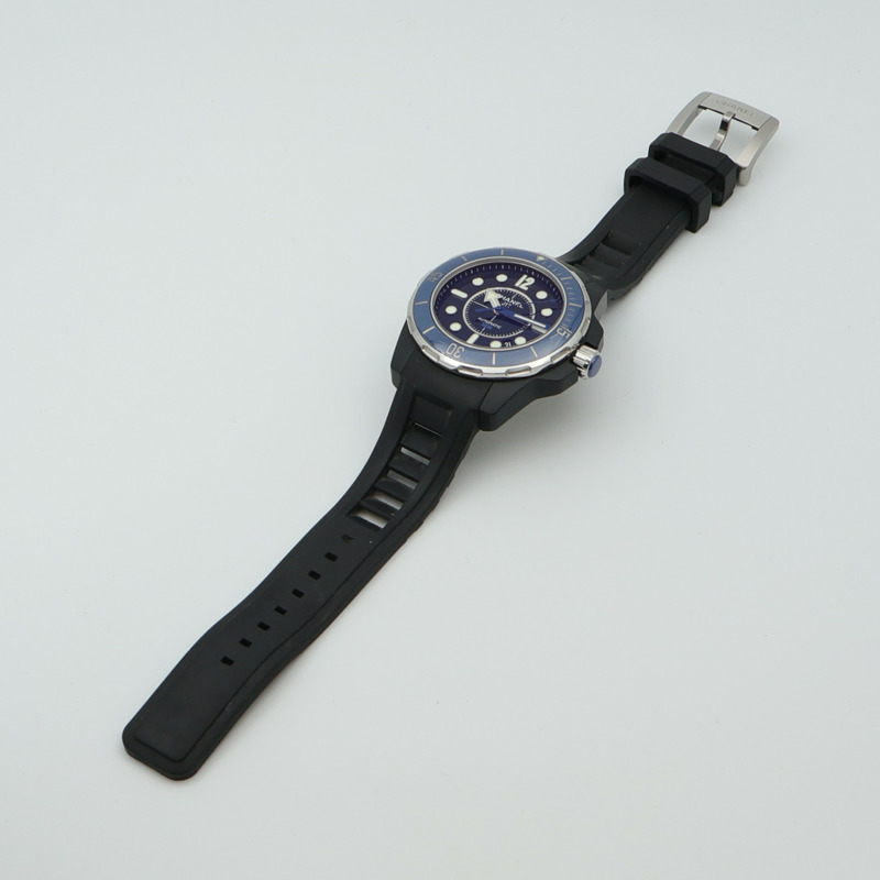 CHANEL J12 Marine H2559-12