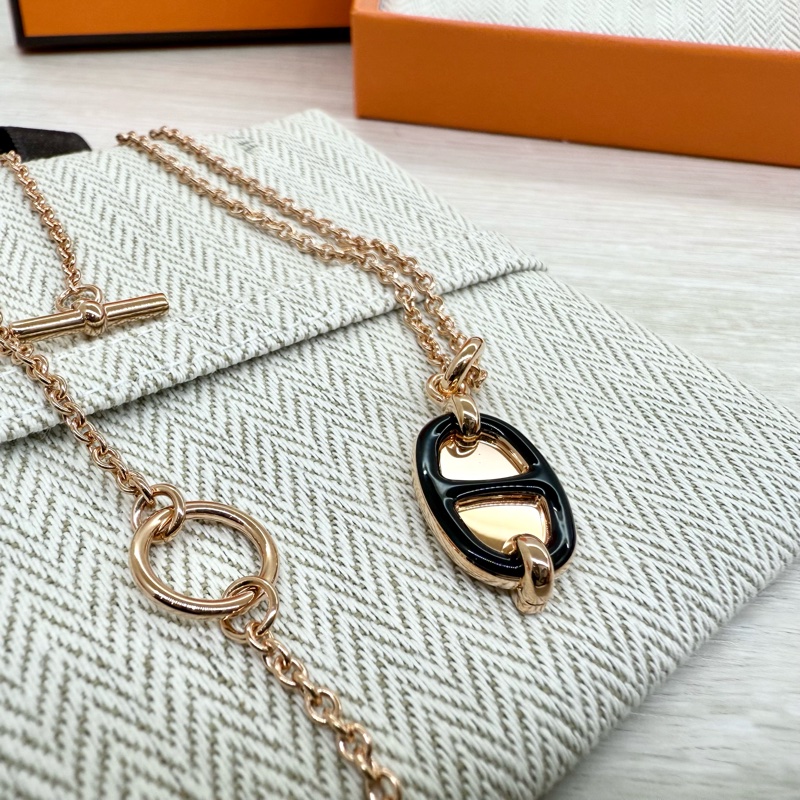 HERMES玫瑰金拼黑色豬鼻子項鍊COLLER PM MINI MAILLON-7