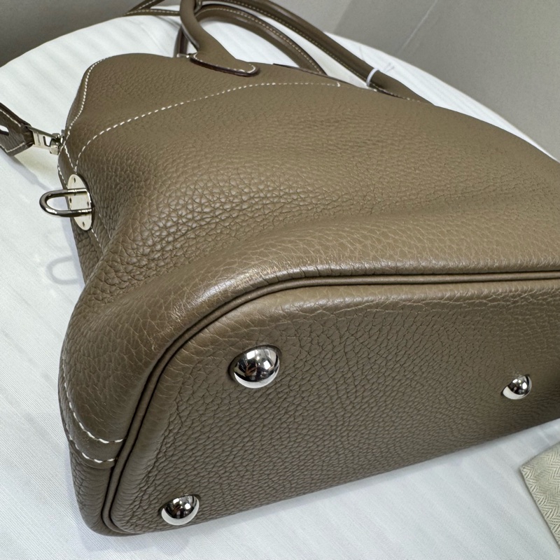 Hermes 大象灰保齡球Bolide 31 TC皮、銀鎖可手提、單肩-8