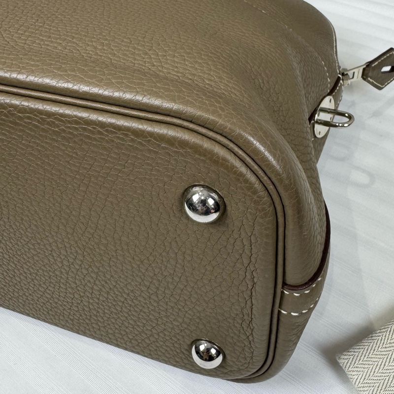 Hermes 大象灰保齡球Bolide 31 TC皮、銀鎖可手提、單肩-14