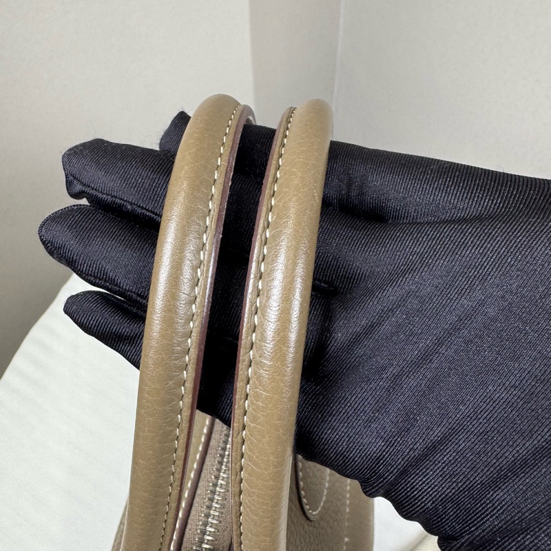 Hermes 大象灰保齡球Bolide 31 TC皮、銀鎖可手提、單肩-19