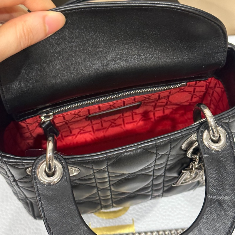 (已保留)大全配🈶購證❤️ Dior #lady #黑銀 #戴妃包 #三格-24