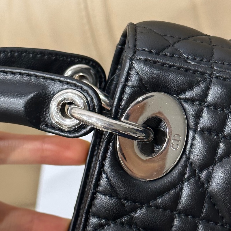 (已保留)大全配🈶購證❤️ Dior #lady #黑銀 #戴妃包 #三格-30