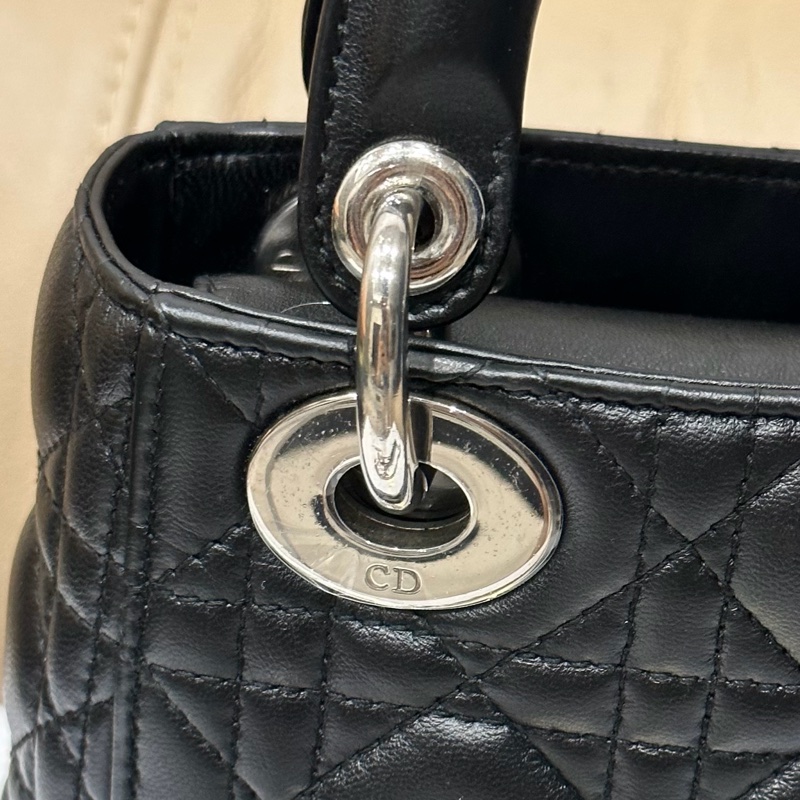 (已保留)大全配🈶購證❤️ Dior #lady #黑銀 #戴妃包 #三格-32