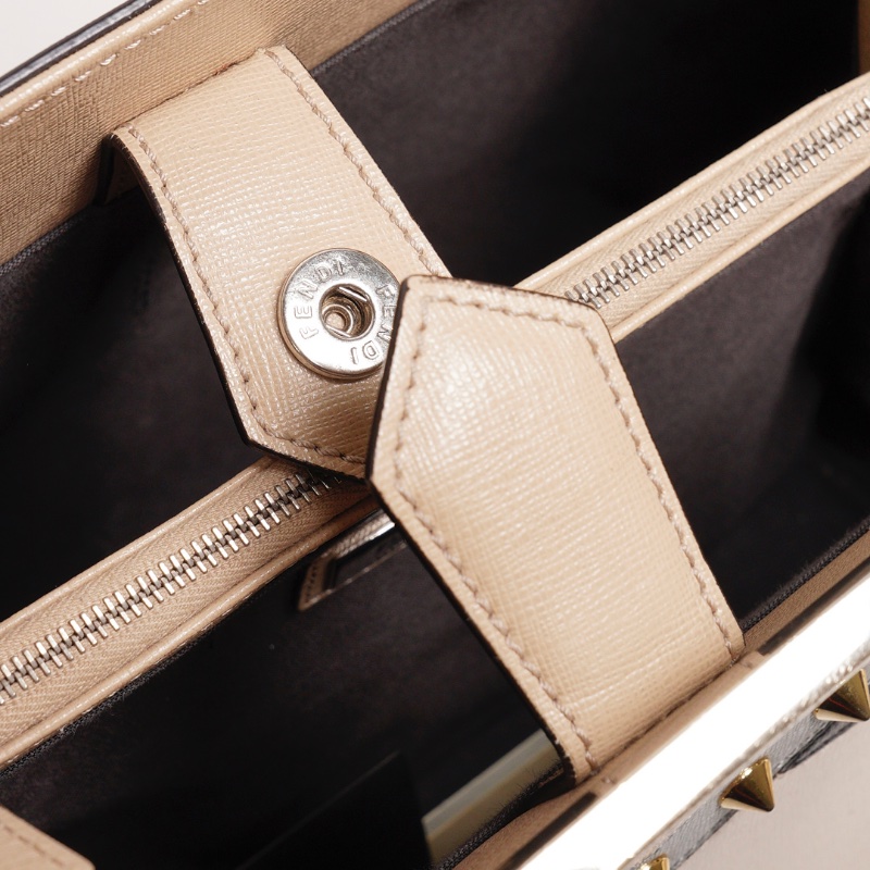 FENDI 拚色怪物包（附背帶）-13