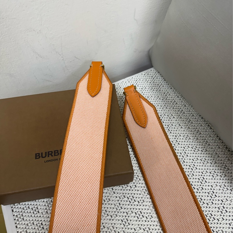 Burberry 經典標誌logo寬背袋-5