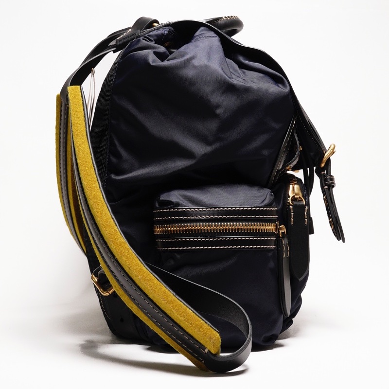 BURBERRY  The Rucksack Vintage 經典金色LOGO翻蓋中型後背包(藍色/M)-3