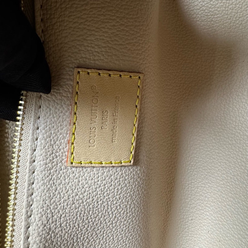 LV Dopp Kit老花洗漱包、化妆包，大容量-4