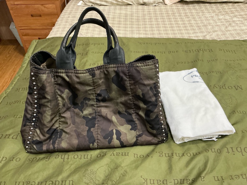 Prada 手提旅行袋-1