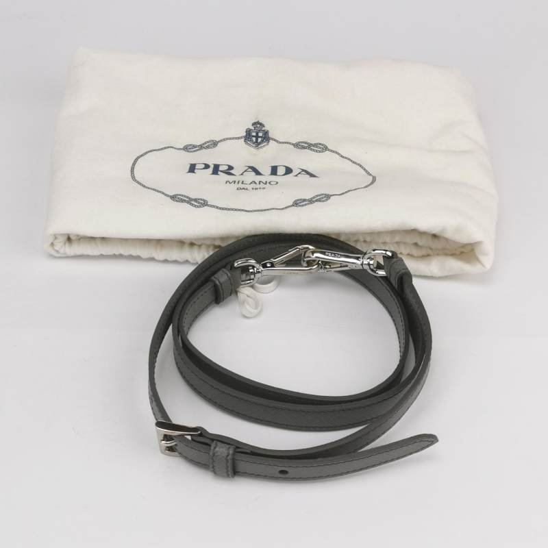 Prada Promenade牛皮純色三角徽標三角徽標斜挎包單肩包-8