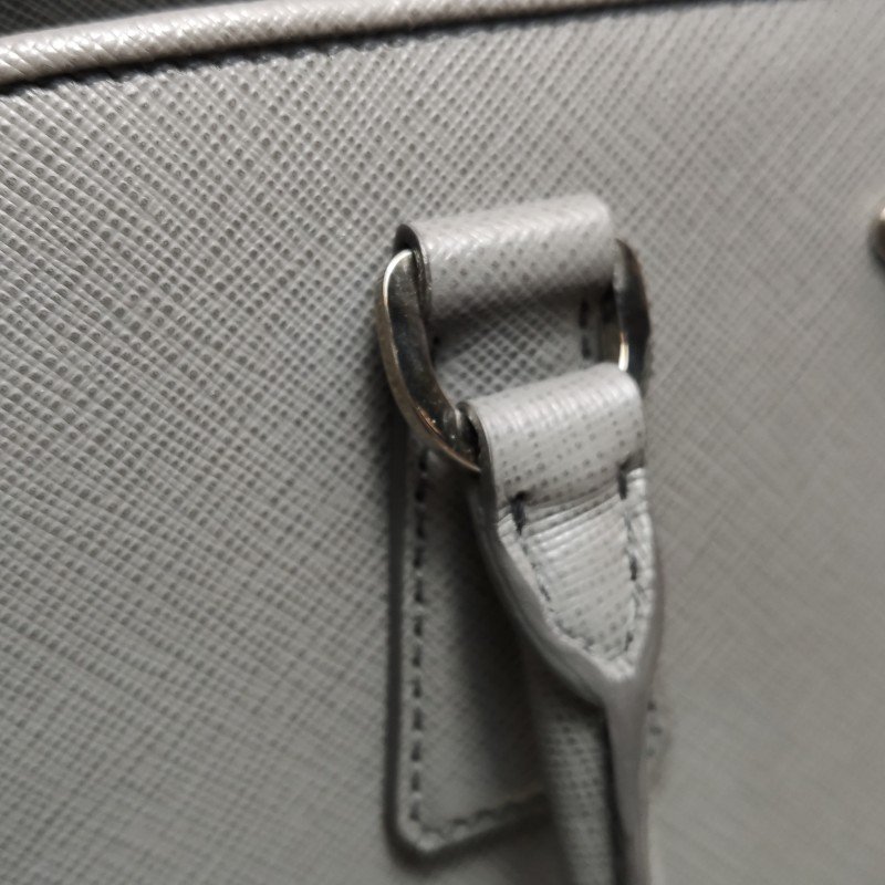 Prada Promenade牛皮純色三角徽標三角徽標斜挎包單肩包-14