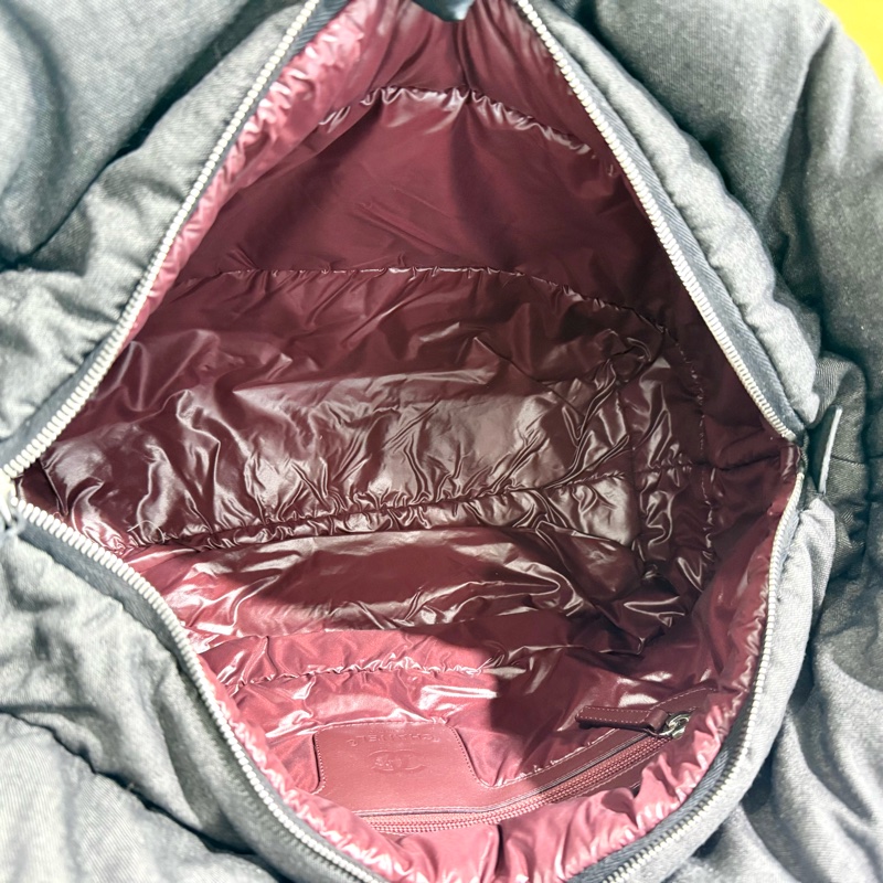 CHANEL 灰色丹寧Cocoon系列手提空氣包-9