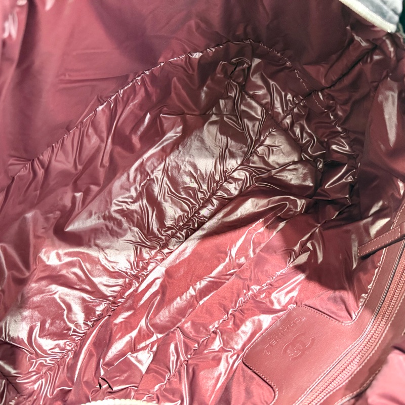CHANEL 灰色丹寧Cocoon系列手提空氣包-10