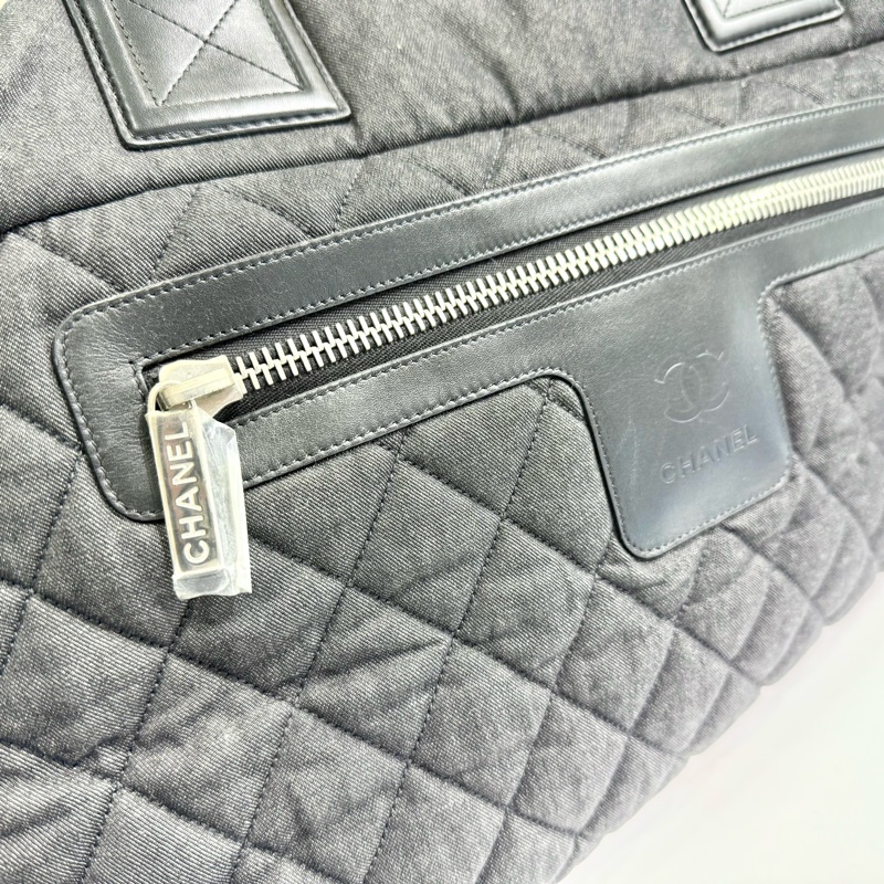 CHANEL 灰色丹寧Cocoon系列手提空氣包-13
