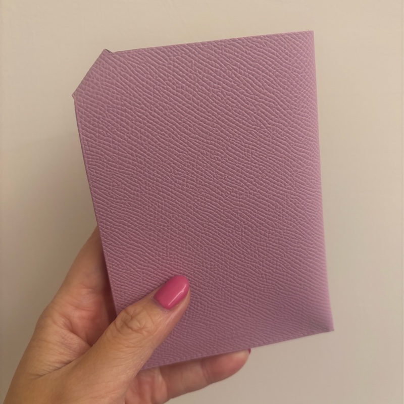 現貨商品 全新商品 台灣專櫃 正貨商品 Hermes 錦葵紫X9護照套-11