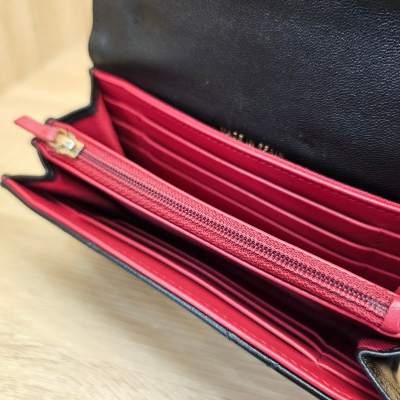 [19就是耐看☺️] Chanel黑19系列霧金釦中夾-13