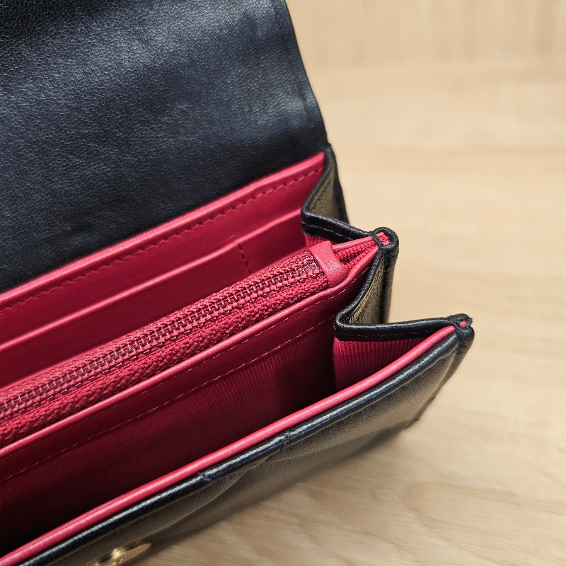 [19就是耐看☺️] Chanel黑19系列霧金釦中夾-15