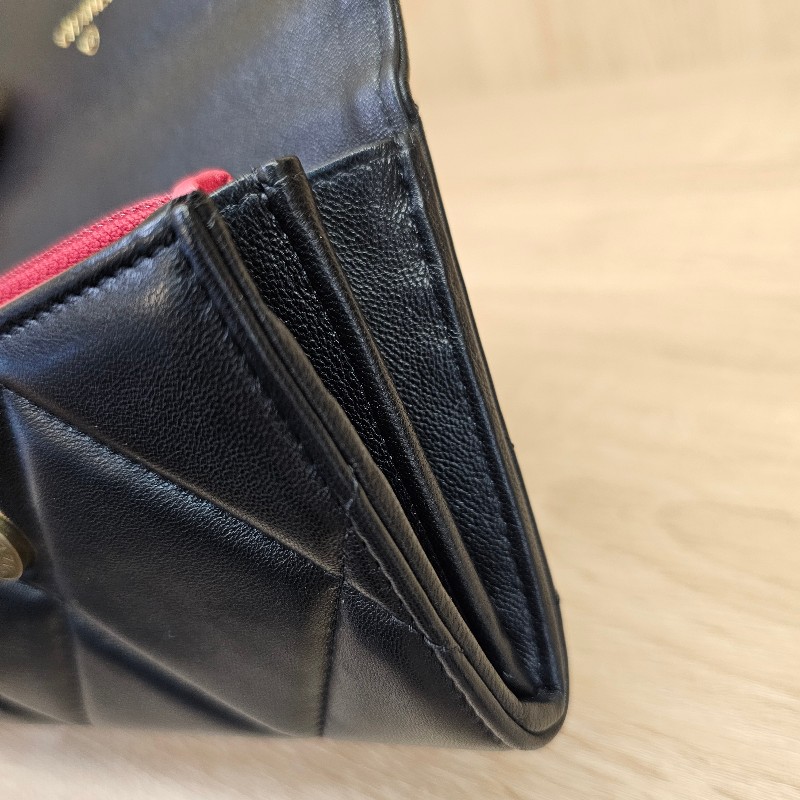 [19就是耐看☺️] Chanel黑19系列霧金釦中夾-16