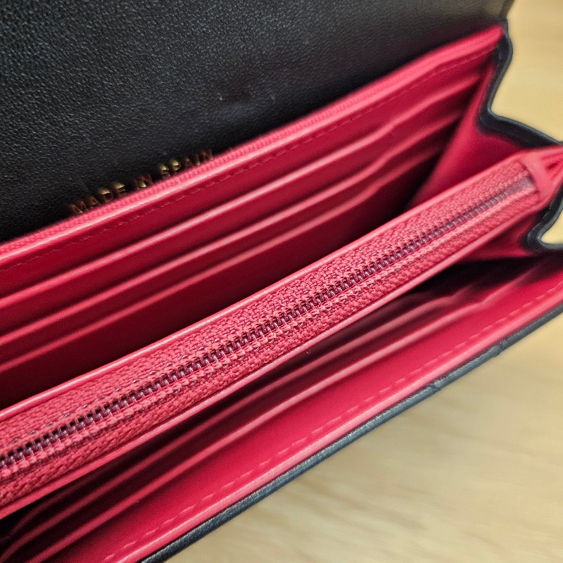 [19就是耐看☺️] Chanel黑19系列霧金釦中夾-17