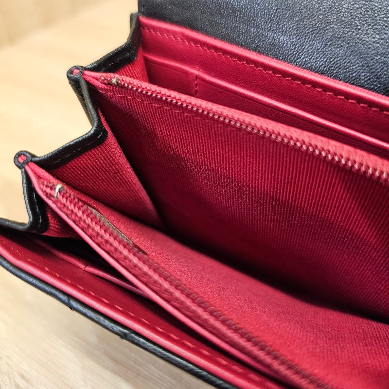 [19就是耐看☺️] Chanel黑19系列霧金釦中夾-18