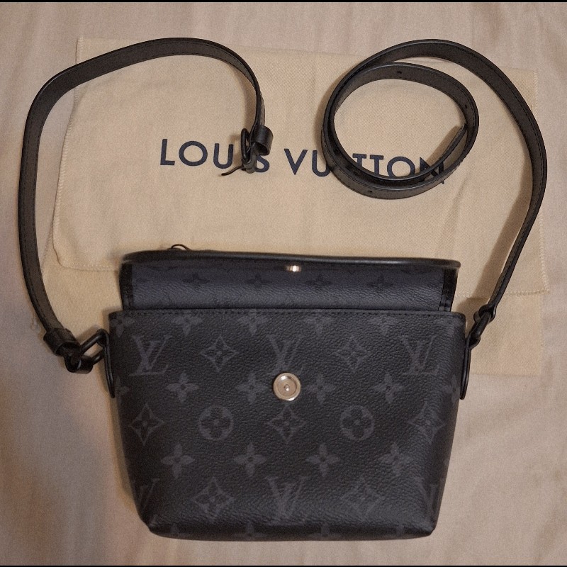 Louis Vuitton LV Pulse 黑色 Monogram Eclipse｜近全新｜全配-1