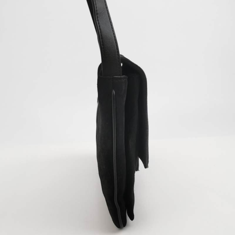 Gucci Arli 牛皮翻毛皮雙G標誌斜挎單肩包-3