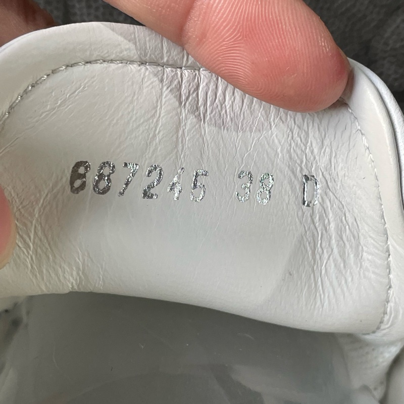 99新 02011 麥昆純白皮面小白鞋38碼無盒，成色充新穿一次-5