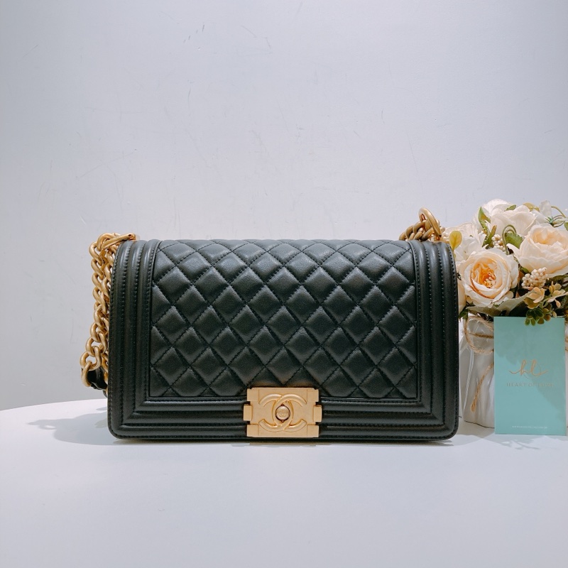 TW4584 CHANEL 香奈兒中號經典Boy系列鏈帶包包BOY 25CM LAMBSKIN-0