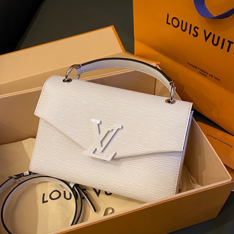 ✨Louis Vuitton Grenelle白色水波紋郵差包 99新🤍-0