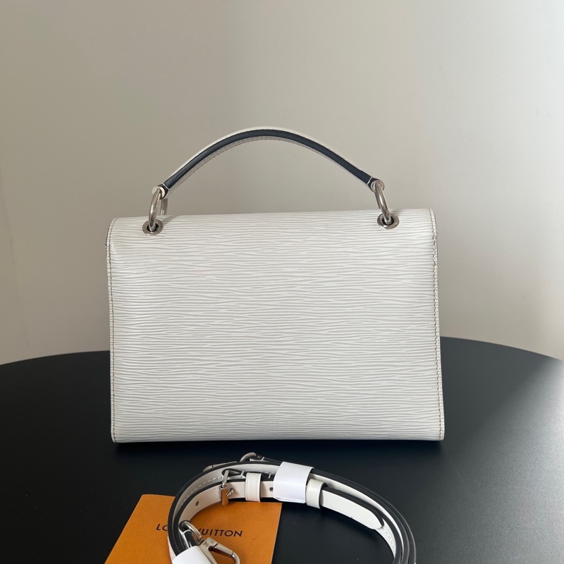 ✨Louis Vuitton Grenelle白色水波紋郵差包 99新🤍-7