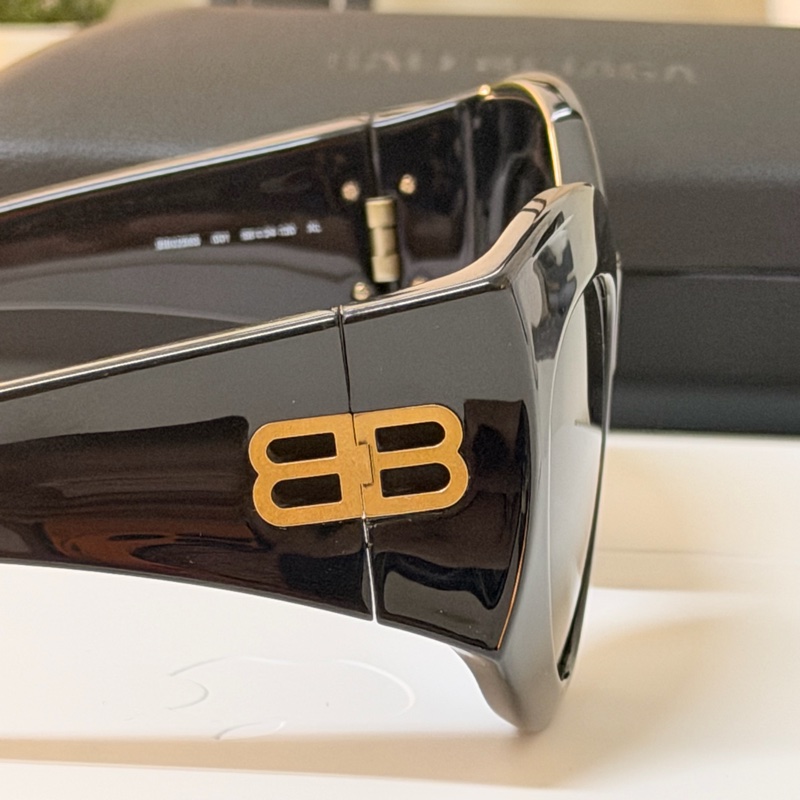 巴黎世家 太陽眼鏡-8