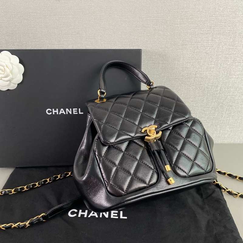✨Chanel 黑金小青蛙後背包 側背後背手提都好看 晶片款🖤-3