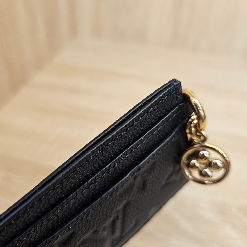 [未使用品項新❣️] LV黑牛皮壓紋Charms名片卡夾-14