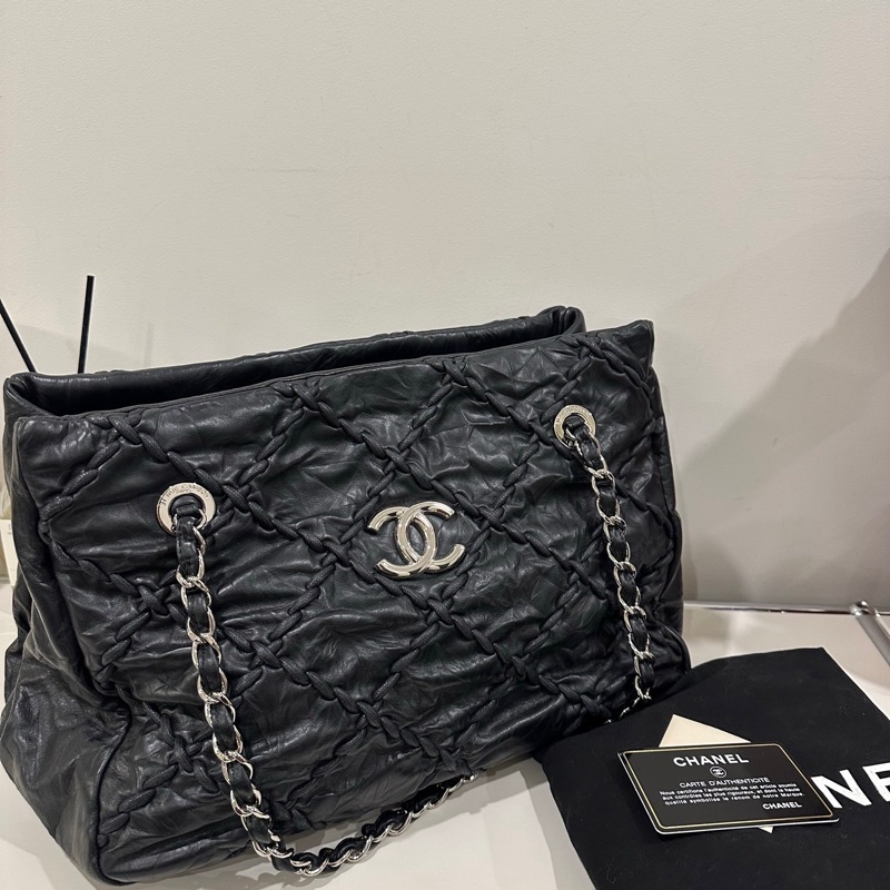 Chanel 黑銀油蠟皮外縫線手提tote單肩包 vintage14開 泡芙軟糯手感柔軟-1