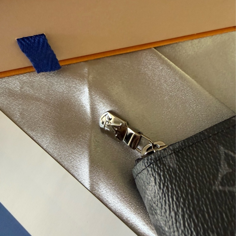 Monogram Zippy 橫式ㄇ形拉鍊長夾(黑灰色)-8