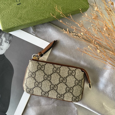 GG Supreme 塗層帆布拉鍊鑰匙包/零錢包(米色/烏木色)