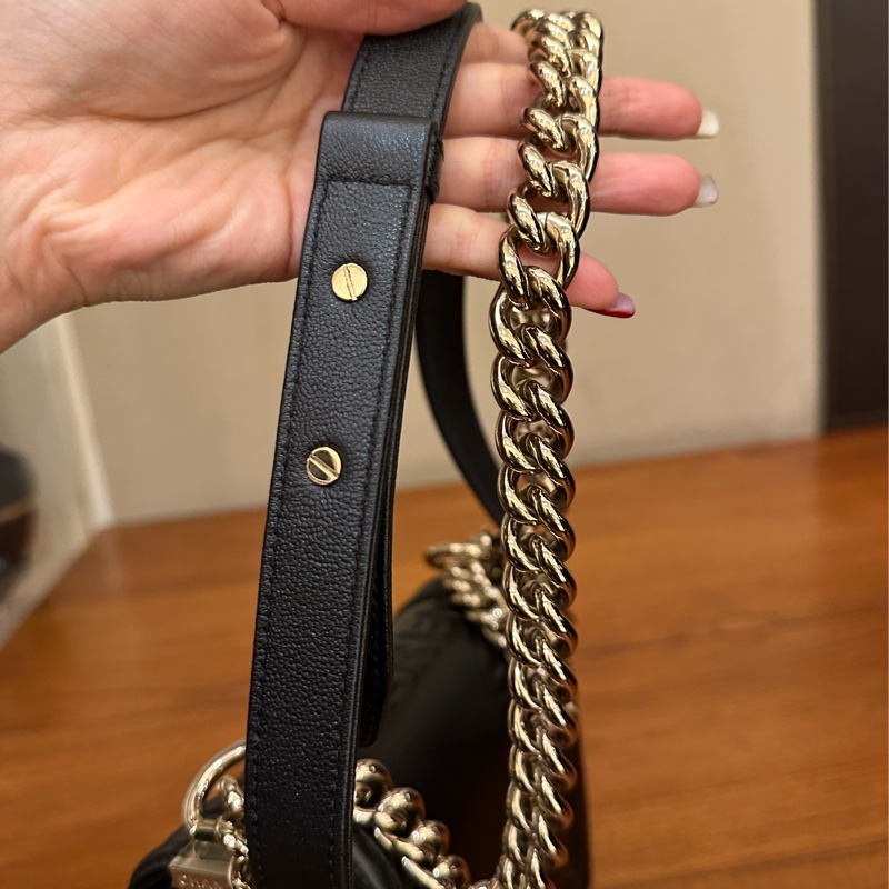 Chanel boy 斜背包 超甜-8