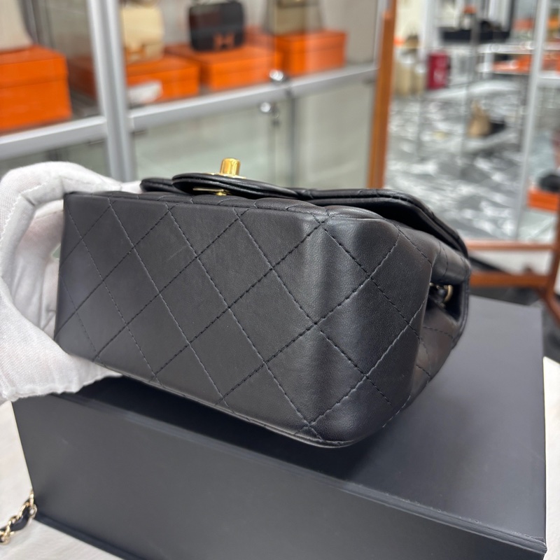 Chanel 芯片款 黑金羊皮方胖子 附件塵袋、盒。-6
