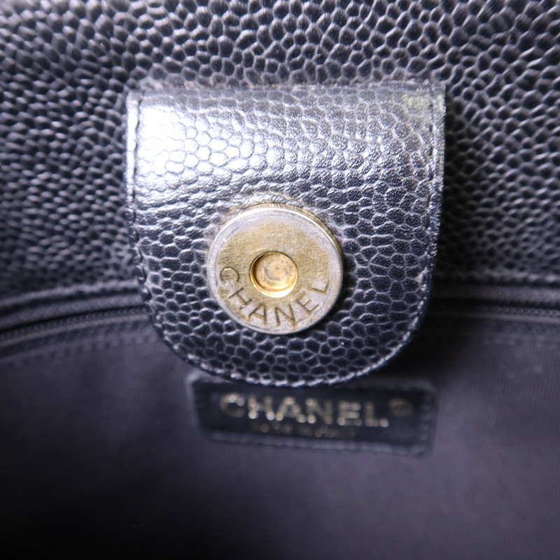 CHANEL 牛皮皮革PST Petit Shopping Tote金扣肩背袋-8
