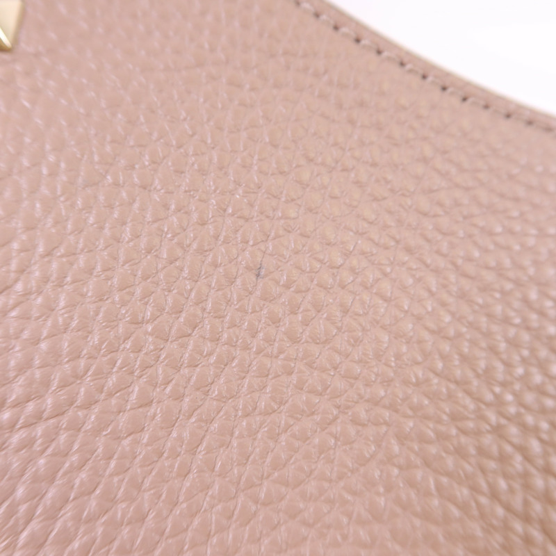 Valentino 牛皮皮革Mini Rockstud Hobo Bag金扣肩背袋-16